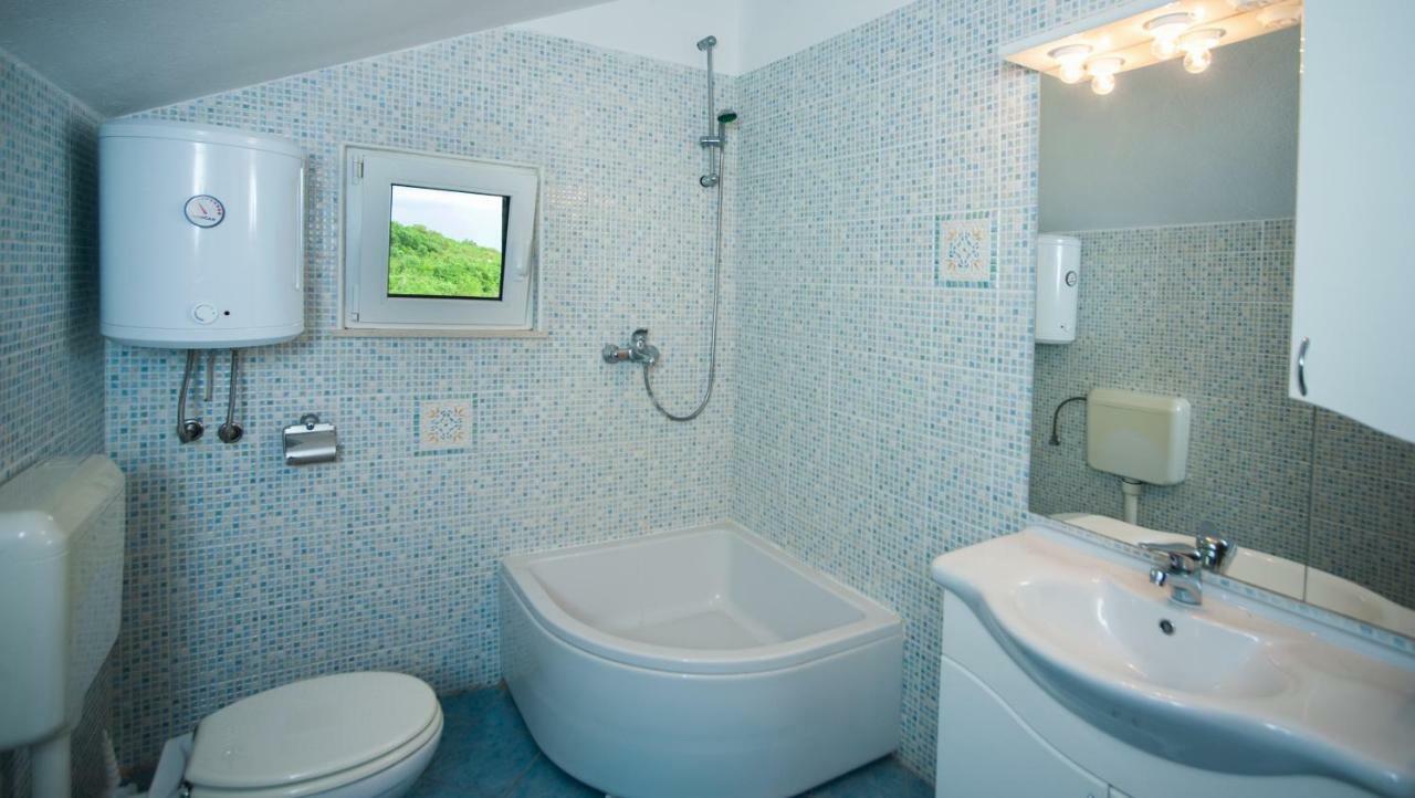 Holiday Home Koprivno ภายนอก รูปภาพ