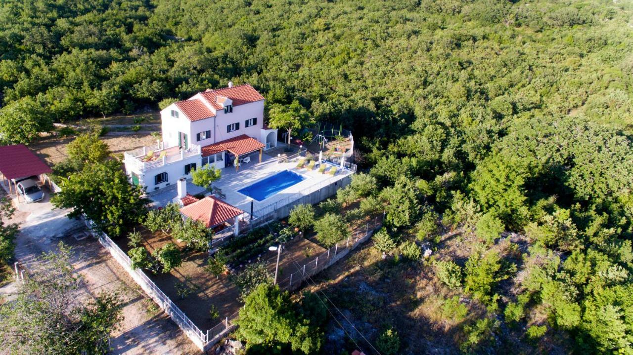 Holiday Home Koprivno ภายนอก รูปภาพ