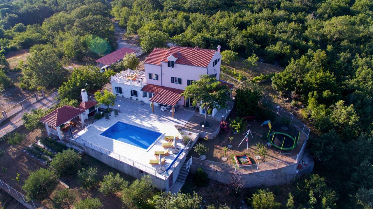 Holiday Home Koprivno ภายนอก รูปภาพ