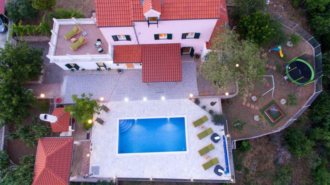 Holiday Home Koprivno ภายนอก รูปภาพ