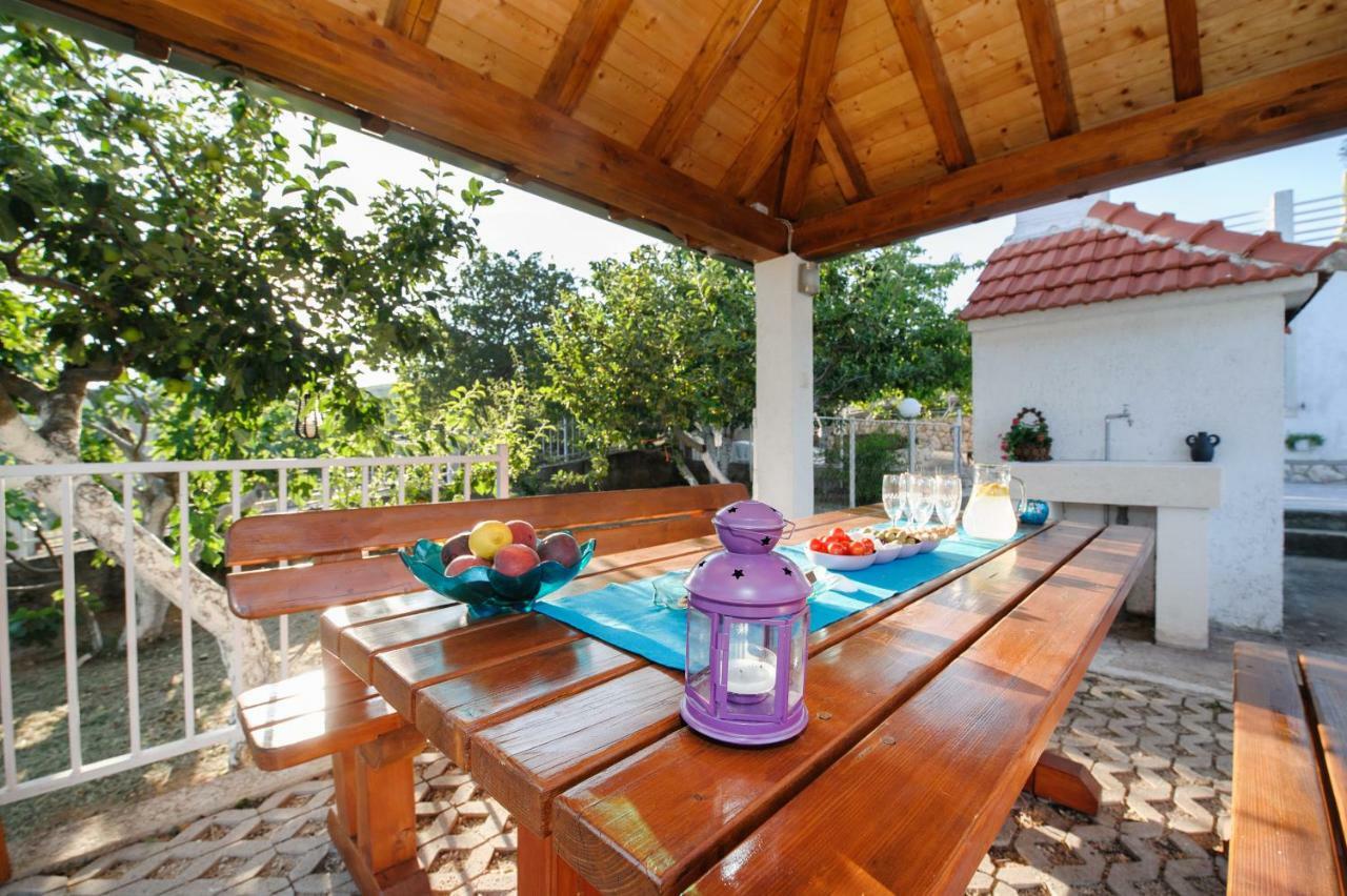 Holiday Home Koprivno ภายนอก รูปภาพ