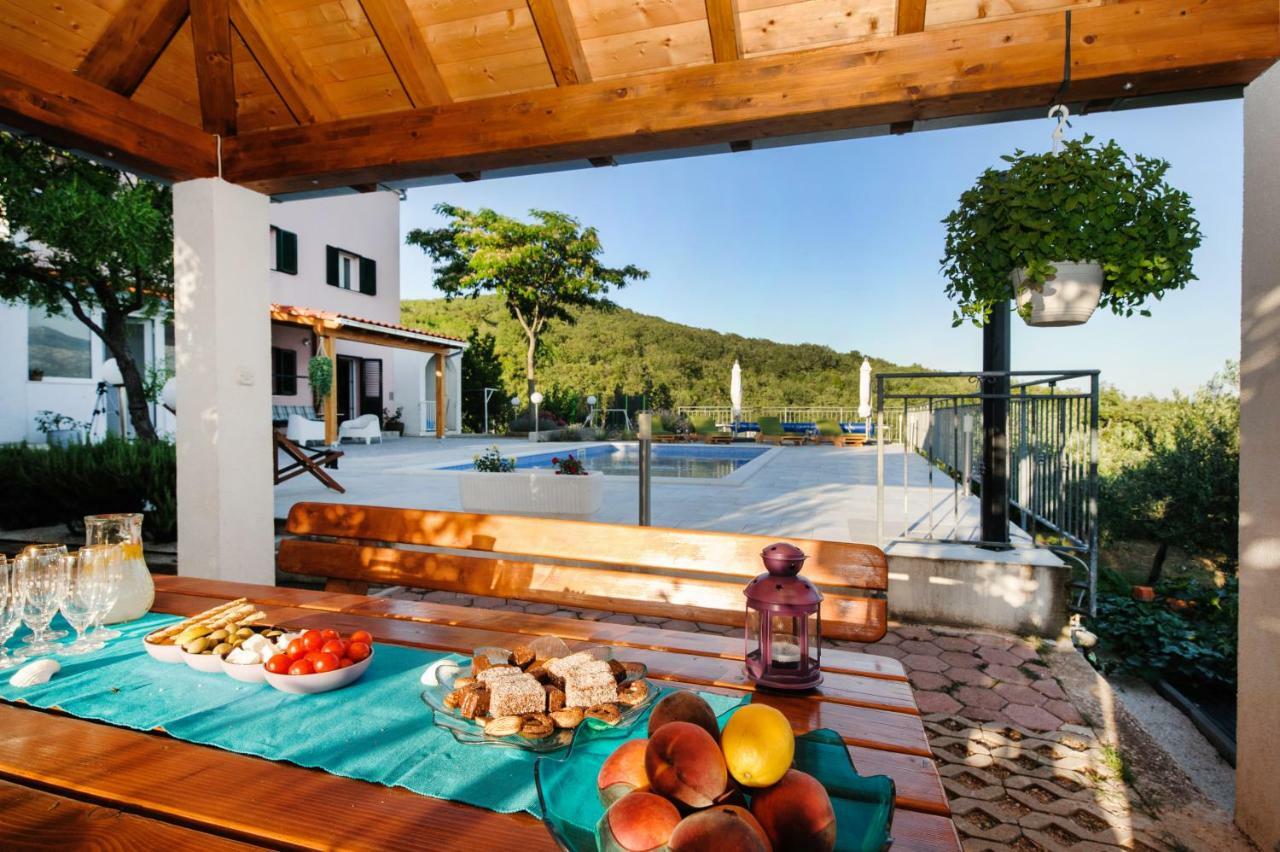 Holiday Home Koprivno ภายนอก รูปภาพ