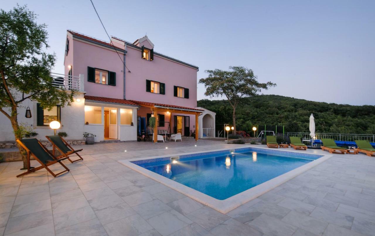 Holiday Home Koprivno ภายนอก รูปภาพ